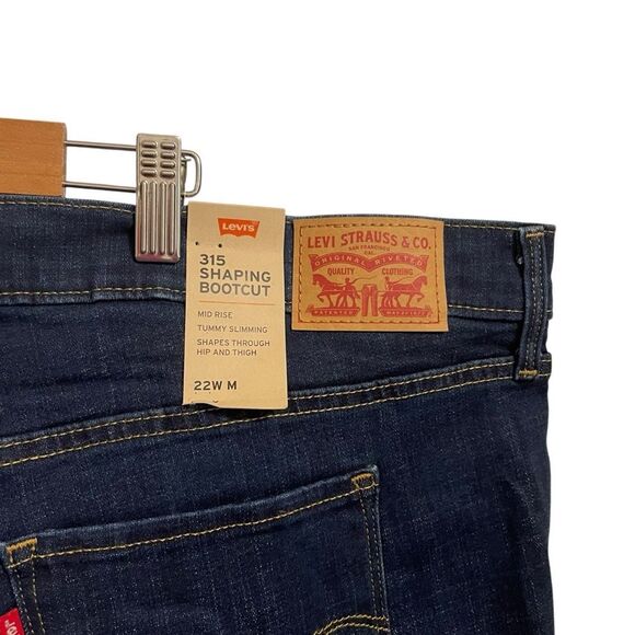 Levi's 315 Shaping Bootcut Jeans Dark Wash Size 22W NWT - Picture 4 of 6